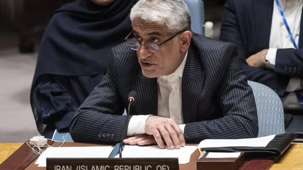 „Remarcile lui Trump despre distrugerea civilizației iraniene sunt inacceptabile”, a subliniat Amir Saeed Iravani, Reprezentantul Permanent al țării la ONU - Sputnik Moldova