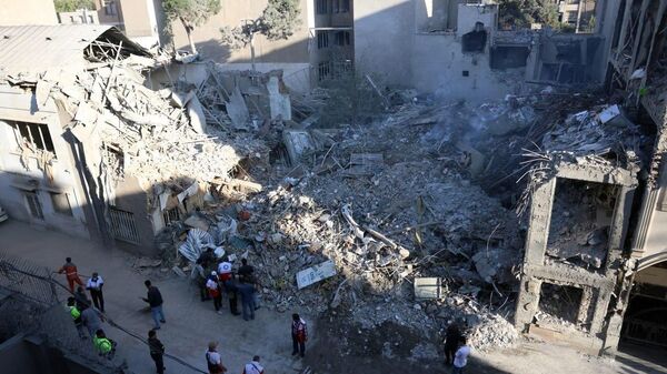 După ce armata israeliană a bombadrat și a distrus o sinagogă din Teheran, Israelul declară că regretă atacul asupra acestei sinagogi - Sputnik Moldova