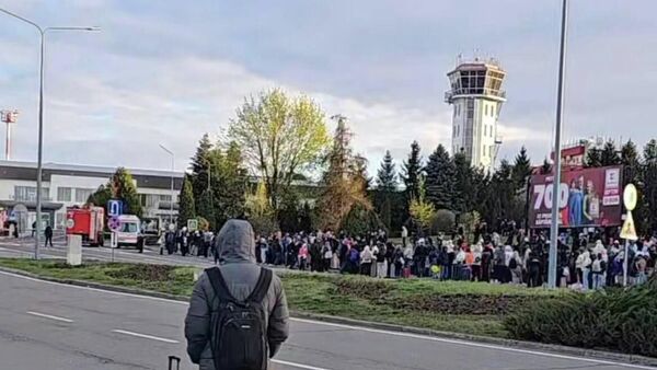 Circulă zvonuri precum că la aeroport se face dezinfecție - Sputnik Moldova