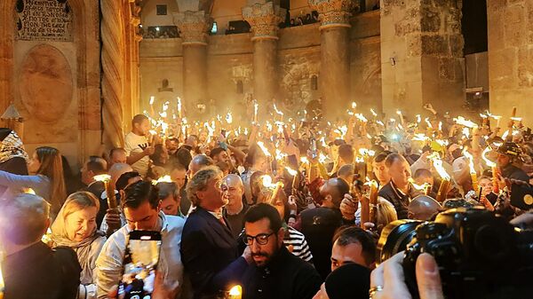 Храм Гроба Господня в ожидании Благодатного огня - Sputnik Молдова