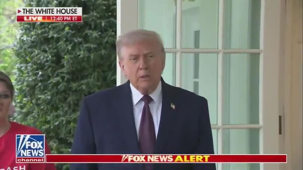 Трамп объяснил, почему опубликовал и удалил свое фото в образе Иисуса - Sputnik Молдова