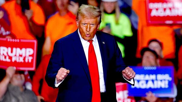 Clash Report: „Două zile uimitoare” - Trump sugerează un acord, în timp ce Iranul amenință Golful - Sputnik Moldova
