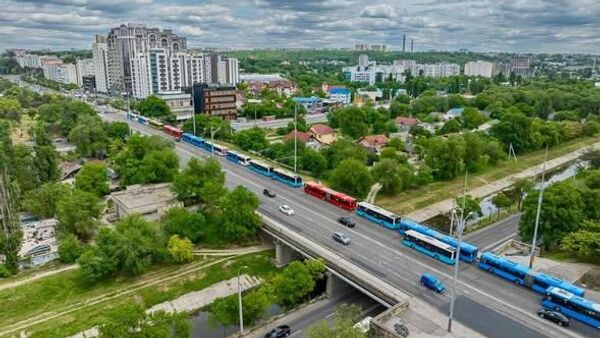 Primăria Chișinău informează că, în perioada 18–20 aprilie 2026, vor fi organizate măsuri speciale pentru buna desfășurare a Paștelui Blajinilor, inclusiv în zona cimitirului „Sfântul Lazăr” - Sputnik Moldova