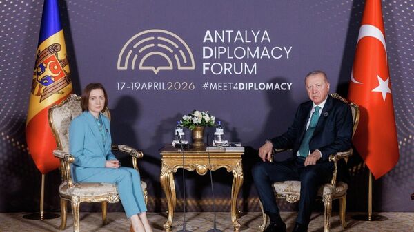 Președinta Maia Sandu a avut o întrevedere cu Președintele Turciei, Recep Tayyip Erdoğan, gazda Forumului Diplomatic de la Antalya - Sputnik Moldova