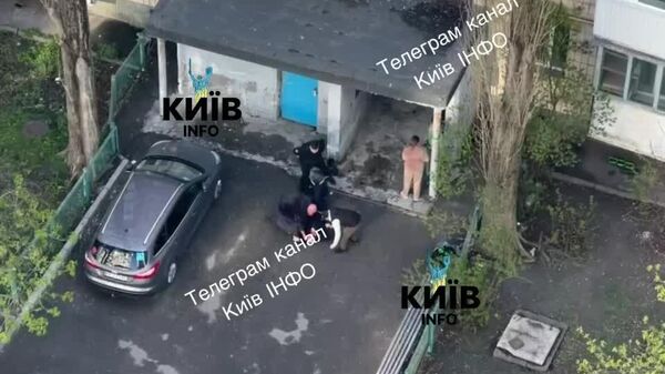 Сообщают, киевские силовики готовятся штурмовать супермаркет, в котором засел стрелок - Sputnik Молдова