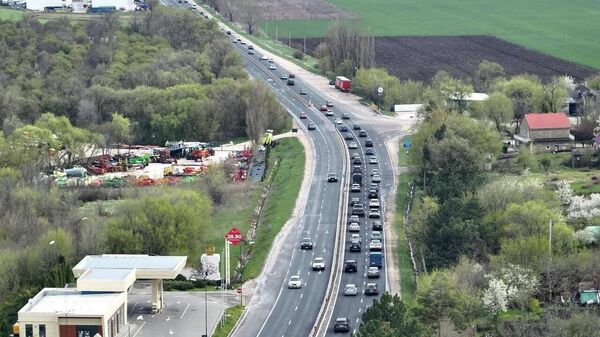 Ambuteiaje s-au format azi și în raioanele Orhei și Criuleni, în direcția Chișinău - Sputnik Moldova