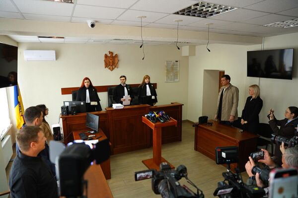 Вынесение приговора олигарху Владимиру Плахотнюку - Sputnik Молдова