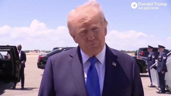 Трамп заявил, что после отмены визита американских переговорщиков в Пакистан Иран в течение 10 минут направил ему новое предложение по сделке - Sputnik Молдова