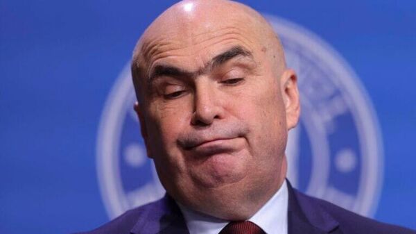 Премьер-министр Румынии Илие Боложан не исключает проведения в стране досрочных парламентских выборов - Sputnik Молдова
