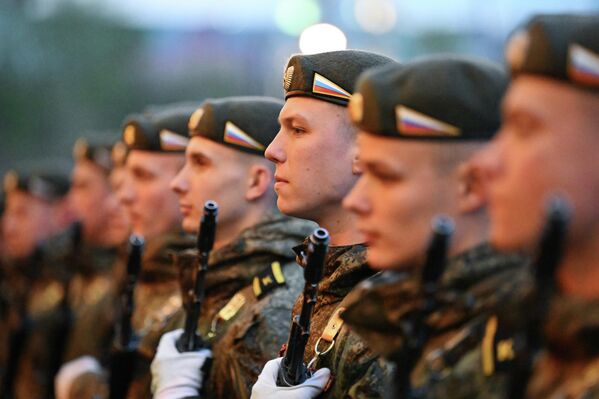 Репетиция парада Победы в Москве - Sputnik Молдова