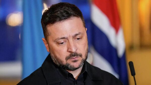 Публикация аудиозаписей, связанных с коррупционным скандалом на Украине стала потрясением для Владимира Зеленского - Sputnik Молдова