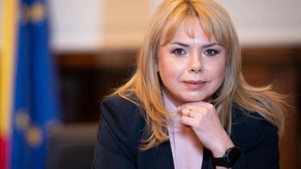 În presa din România numele actualului guvernator al Băncii Naționale a Moldovei, Anca Dragu, este vehiculat drept posibil candidat la șefia noului guvern de la București, după o posibilă demitere a actualului guvern în frunte cu Ilie Bolojan - Sputnik Moldova