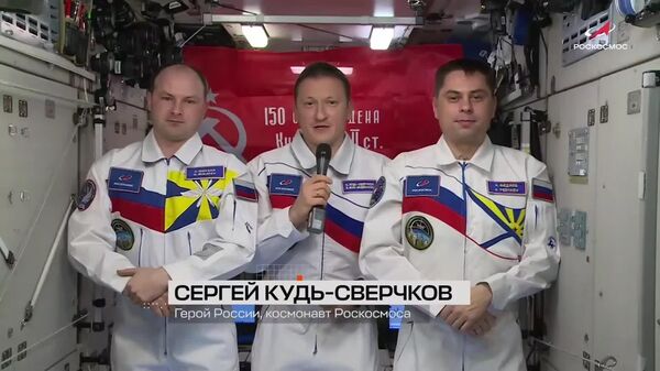 Космонавты с МКС поздравили россиян с Днём Победы - Sputnik Молдова