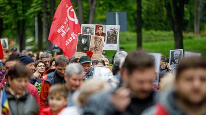 Марш в честь 81-й годовщины Победы и шествие "Бессмертного полка" в Кишиневе