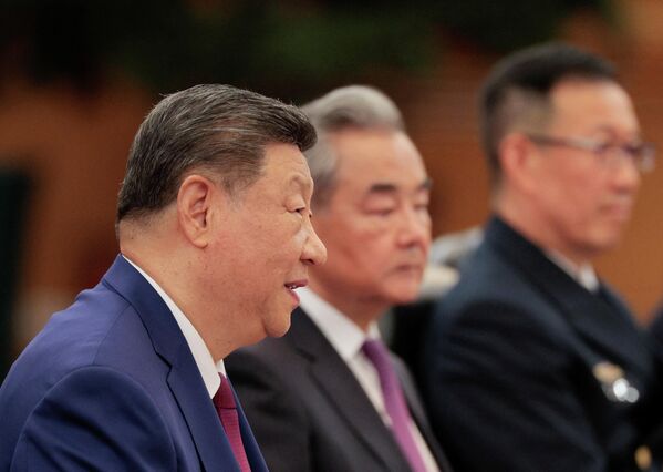 В ходе переговоров Си пояснил, что компании из Штатов получат больше возможностей для работы в КНР. - Sputnik Молдова