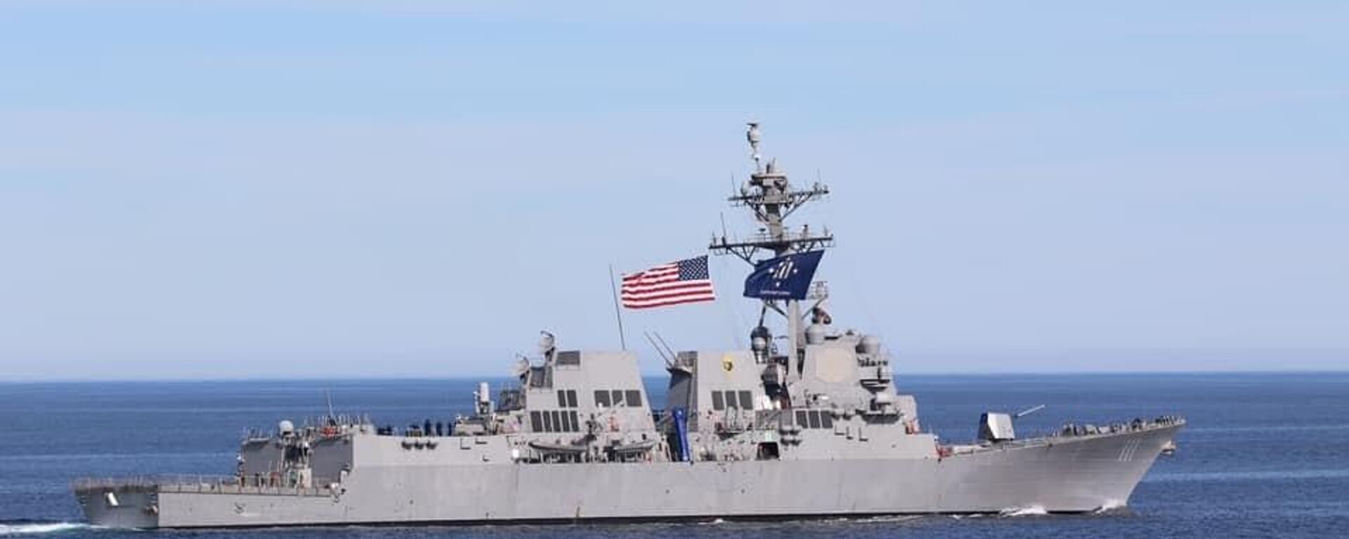 США разместили у берегов Ирана эсминцы с лазерным оружием, — The War Zone - Sputnik Молдова, 1920, 21.05.2026