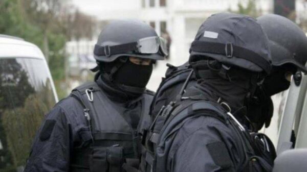 Утром 26 мая спецназ Fulger и Pantera задействован в десятках обысков в молдавских тюрьмах и по всей стране - Sputnik Молдова