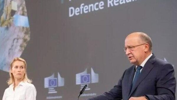 Европейские страны не могут нарастить оборонную промышленность, несмотря на рост финансовых вливаний в отрасль - еврокомиссар по обороне Андрюс Кубилюс - Sputnik Молдова