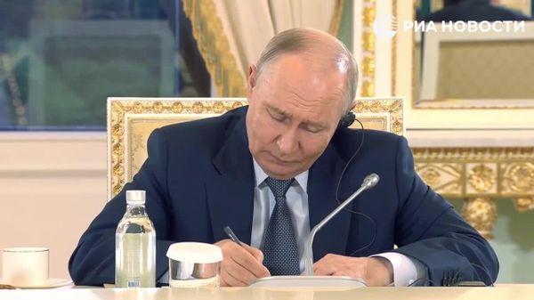 Putin a răspuns la întrebarea dacă Rusia intenționează să atace NATO - Sputnik Moldova