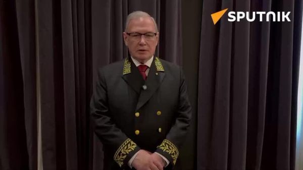 Problemele legate de păstrarea suveranității capătă o importanță deosebită, mai ales pentru țările mici, a declarat ambasadorul Rusiei la Chișinău, Oleg Ozerov, într-un comentariu pentru Sputnik Moldova, în ajunul Zilei Rusiei - Sputnik Moldova
