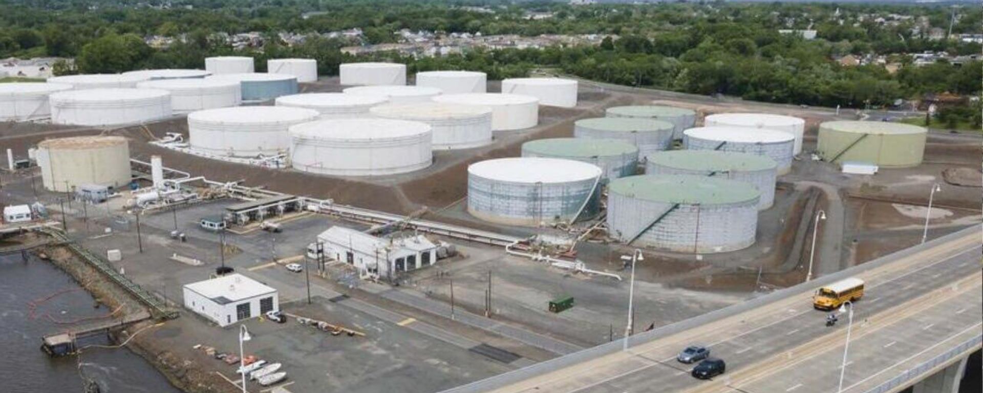 Минэнерго США предложило выделить до 40 млн баррелей сырой нефти из стратегического нефтяного резерва, — Reuters - Sputnik Молдова, 1920, 13.06.2026
