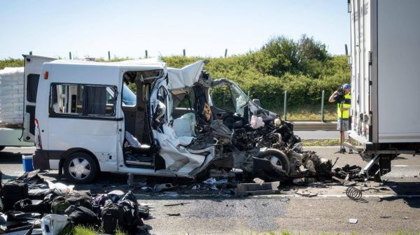 Șase dintre cele nouă persoane aflate în microbuzul implicat în accidentul rutier produs vineri, 12 iunie, în Ungaria, sunt cetățeni ai Republicii Moldova - Sputnik Moldova
