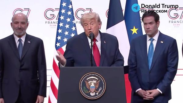Трамп заявил, что США не требуют от Ирана полного отказа от баллистических ракет и считают, что у Тегерана должно быть право обладать таким вооружением - Sputnik Молдова
