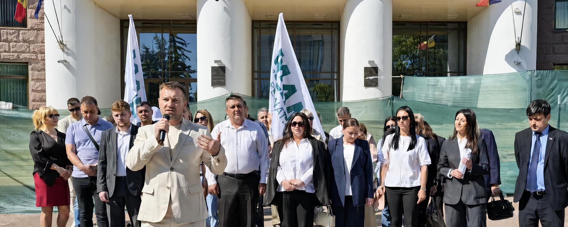 Митинг Национального альтернативного движения (MAN) против реформы местной администрации - Sputnik Молдова, 1920, 18.06.2026