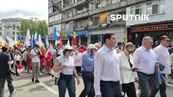 Сильная семья — сильная страна! - Sputnik Молдова