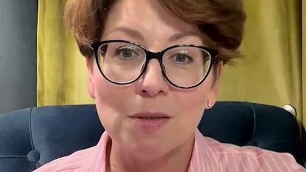 Пограничникам будет сложно выполнить распоряжение Министерства культуры, говорит журналист Елена Пахомова - Sputnik Молдова