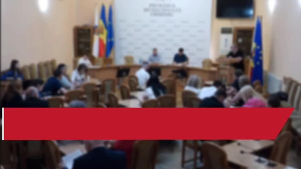 Муниципальный совет Кишинёва поддержал инициативу социалистов по присвоению статуса почетного гражданина города Кишинёва ветерану ВОВ Василию Литвинову - Sputnik Молдова