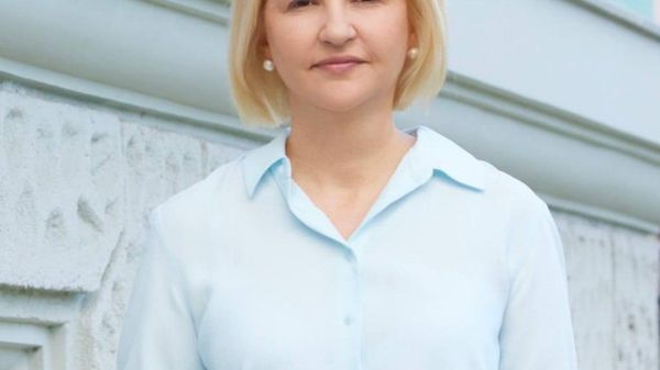 Сегодня Молдова сделала большой шаг назад в сфере демократии, а негативные последствия этого будут ощущаться еще долго, — заявила лидер партии Сердце Молдовы Ирина Влах - Sputnik Молдова