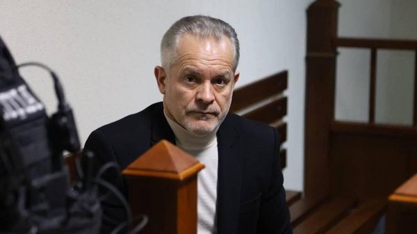 Плахотнюк: Власть пугает угрозой войны, используя какой-нибудь беспилотник упавший в поле или намеренно туда помещённый - Sputnik Молдова