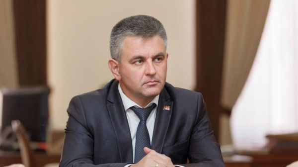 Вадим Красносельский назвал взрывоопасной нынешнюю ситуацию между Молдовой и Приднестровьем - Sputnik Молдова