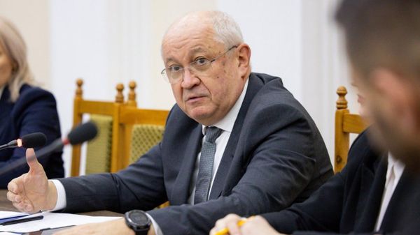 Премьер-минист Молдовы Александру Мунтяну подал в отставку - Sputnik Молдова