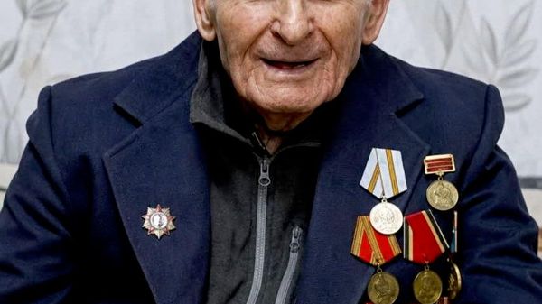 Ушел из жизни ветеран Великой Отечественной войны, кавалер медалей За боевые заслуги и За Победу над Германией, почетный житель города Бельцы Петр Иванович Флоря - Sputnik Молдова