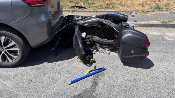 Un motociclist în vârstă de 51 de ani a murit după ce a fost implicat într-un accident rutier produs astăzi, pe strada Vasile Alecsandri din Capitală - Sputnik Moldova
