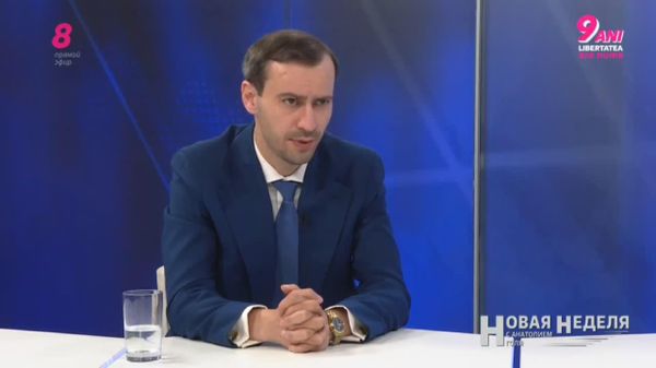 Incredibilă dezvăluie de la Dinu Plîngău - vasăzică, UE ar obliga Moldova să țină câteva comisii de sinecuriști, care monitorizează implementarea reformelor și parcursul european!!! - Sputnik Moldova