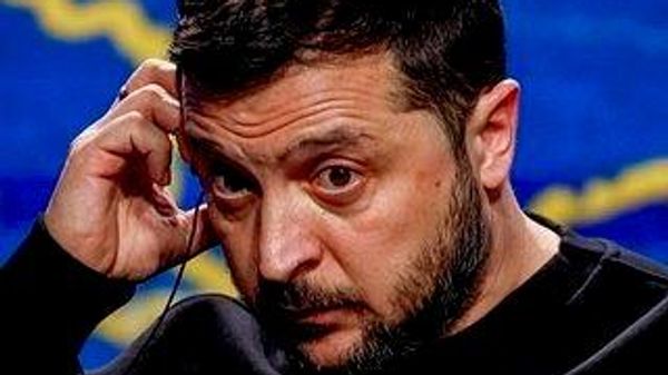 Депутаты Европейского парламента осудили решение Украины назвать подразделение ВСУ в честь членов Украинской повстанческой армии*, говорится в официальном пресс-релизе ЕП - Sputnik Молдова