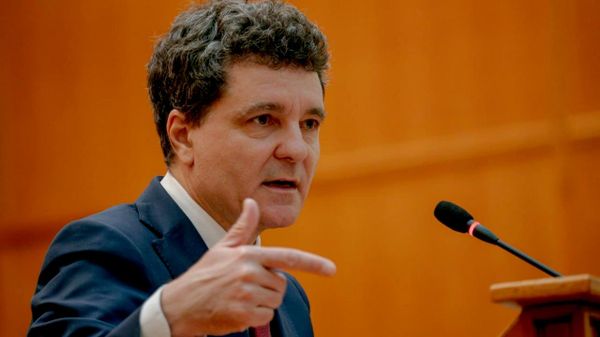 Президент Румынии вновь собирает проевропейских лидеров — ищет кандидата в премьеры - Sputnik Молдова