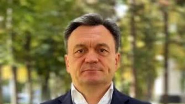 Премия за прошлый год в MAIB у члена семьи Речана составила 13 миллионов 394 тысячи леев - Sputnik Молдова