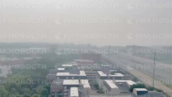 Mirosul înțepător de fum și smog a persistat în regiunea capitalei SUA vineri după-amiază, inclusiv în Washington, D - Sputnik Moldova