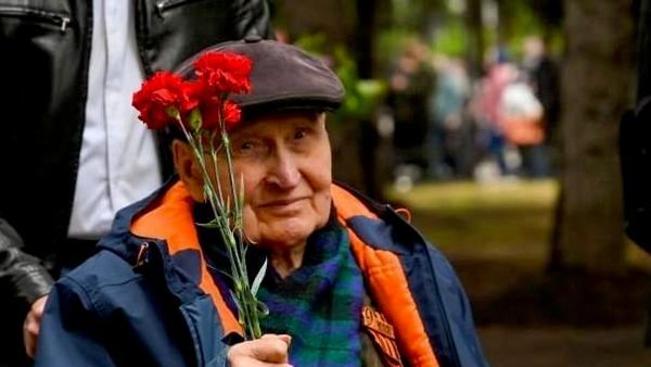 В Бельцах простились с ветераном Великой Отечественной войны, почётным гражданином Даниилом Фёдоровичем Пчелой - Sputnik Молдова