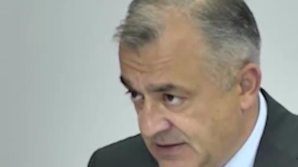 Кику: власть прикрывает кумовство европейской риторикой и ведет страну в долговую яму - Sputnik Молдова