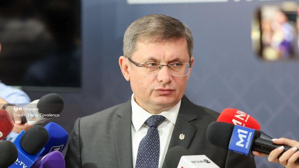 Гросу: Правительство решит после принятия бюджета, сколько смогут выделить на компенсации за газ - Sputnik Молдова