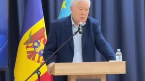 Воронин о ситуации в Гагаузии: Конституционный суд Молдовы нужно сдать в химчистку - Sputnik Молдова