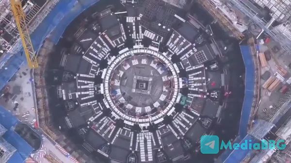 Китай завершил строительство крупнейшего в мире термоядерного магнита, преодолев одно из главных препятствий к управляемому термоядерному синтезу, который может обеспечить человечество практически неограниченными объемами энергии, сообщает Global Times - Sputnik Молдова