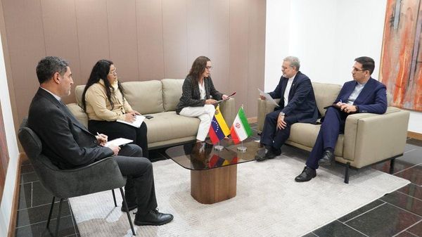 Ministerul de Externe al Venezuelei l-a convocat pe ambasadorul Iranului, Ali Chegini, și i-a înmânat o notă oficială de protest în legătură cu declarații „denigratoare și nepotrivite” la adresa instituțiilor și autorităților venezuelene - Sputnik Moldova