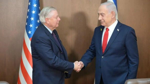 Înregistrări dezvăluite recent indică faptul că Netanyahu i-ar fi cerut senatorului Lindsey Graham să folosească acuzațiile de conduită sexuală împotriva procurorului Curții Penale Internaționale (CPI), Karim Khan, pentru a amâna mandatele de arestare ale instanței în legătură cu războiul din Gaza - Sputnik Moldova