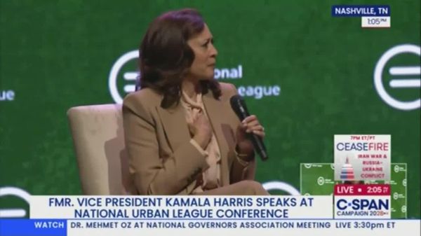 Kamala Harris despre războiul cu Iranul - Sputnik Moldova